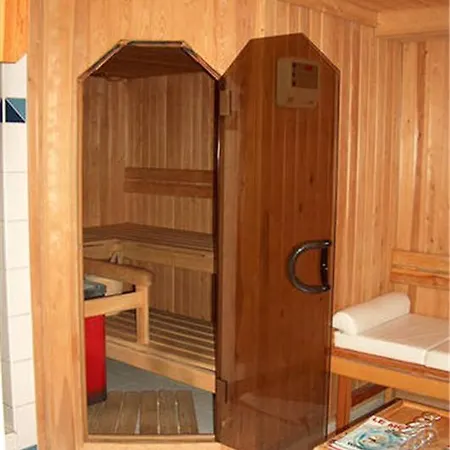 Ferienwohnung Aeschi Park Apart-hotel *