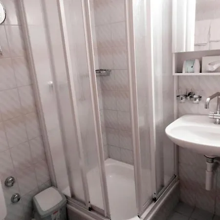 Apart-hotel Ferienwohnung Aeschi Park Aeschi Bei Spiez